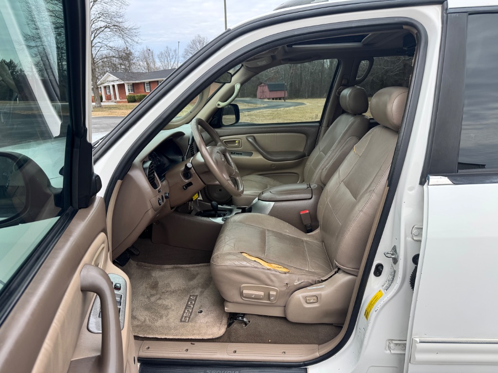 2001 Toyota Sequoia Limited - Photo 16