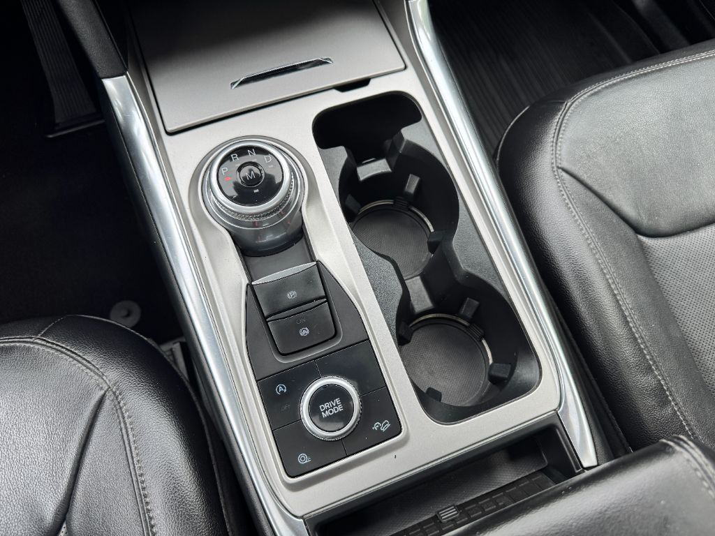 2020 Ford Explorer Limited - Photo 19