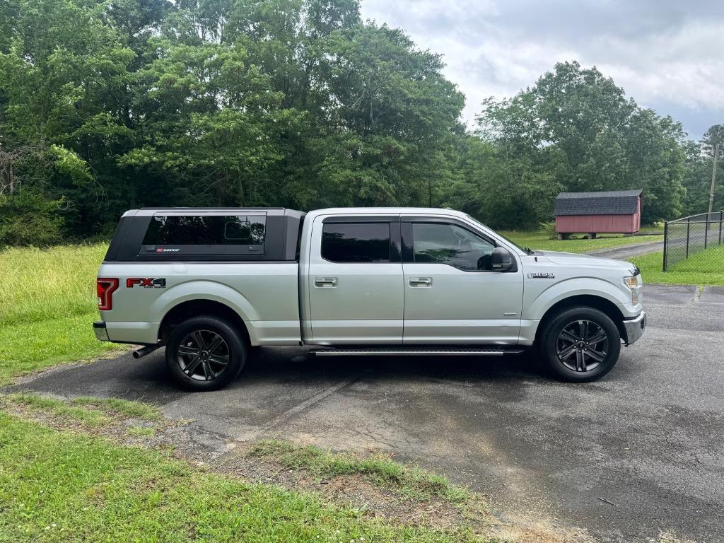 2017 Ford F-150 XLT - Photo 8